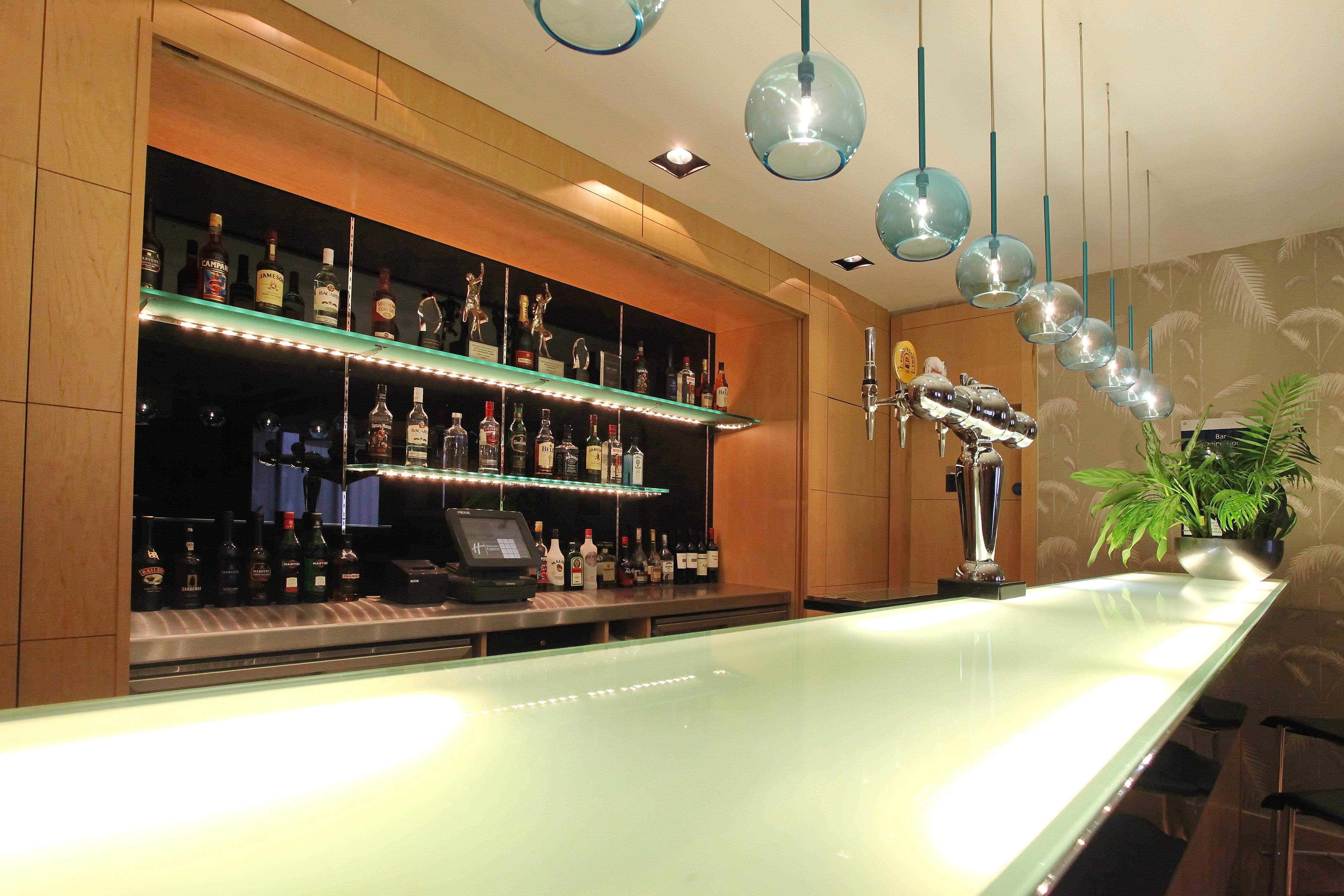 快捷假日雷迪奇酒店 外观 照片